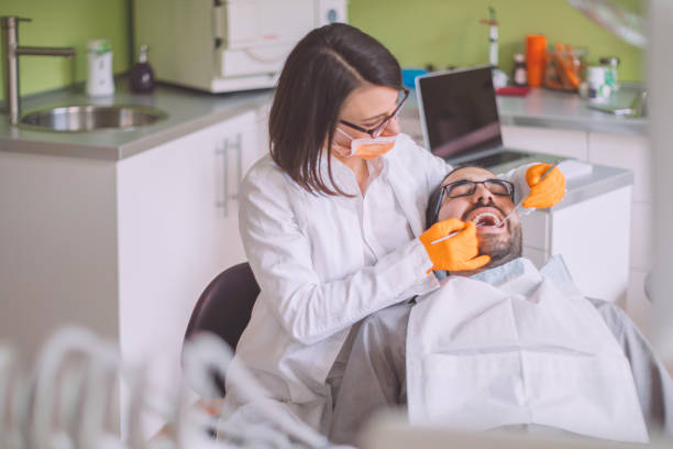 Best Emergency Denture Repair in Desnso, CA